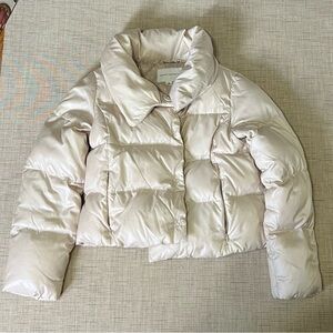 Banana Republic Cropped Puffer Jacket Cream Down Insulated Size Medium